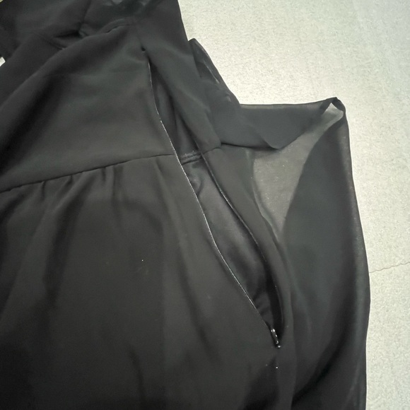 [12] Pins and Needles Urban Outfitters Black Sleeveless Chiffon Lined Midi Dress - Picture 5 of 10